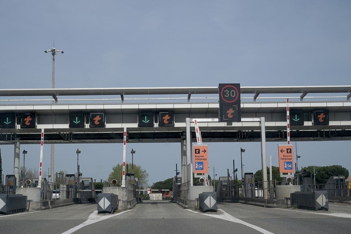 13 000 € de péage évités sur l'A9 : la fraude d'un chauffeur routier démasquée par Vinci Autoroutes
