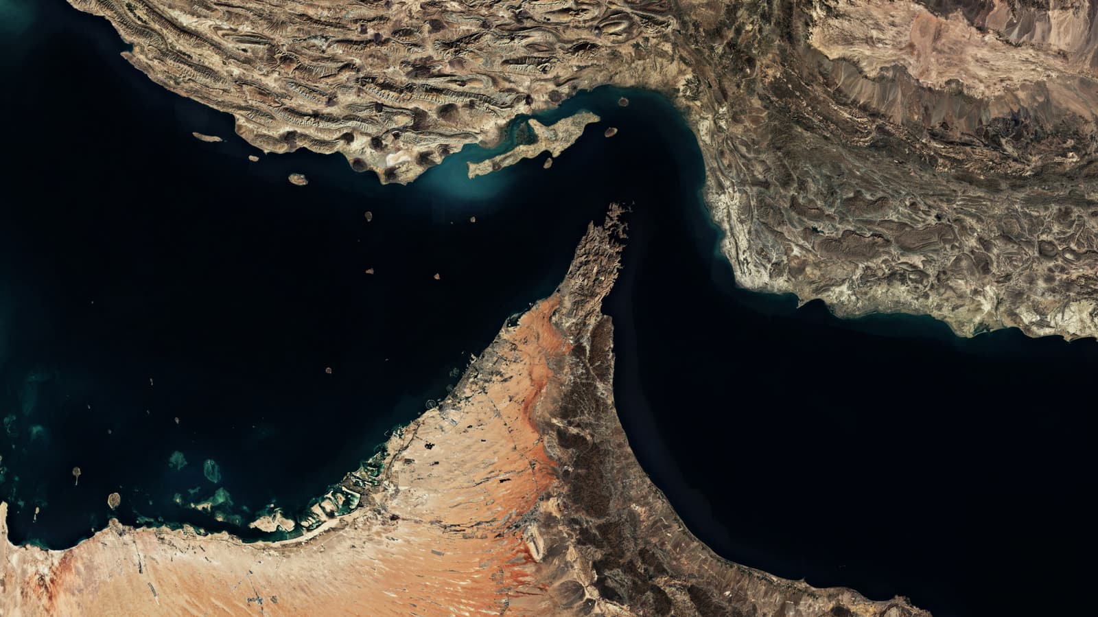 The U.S. Is Smuggling Oil Past Iran: Inside the Shadow Fleet Operation
