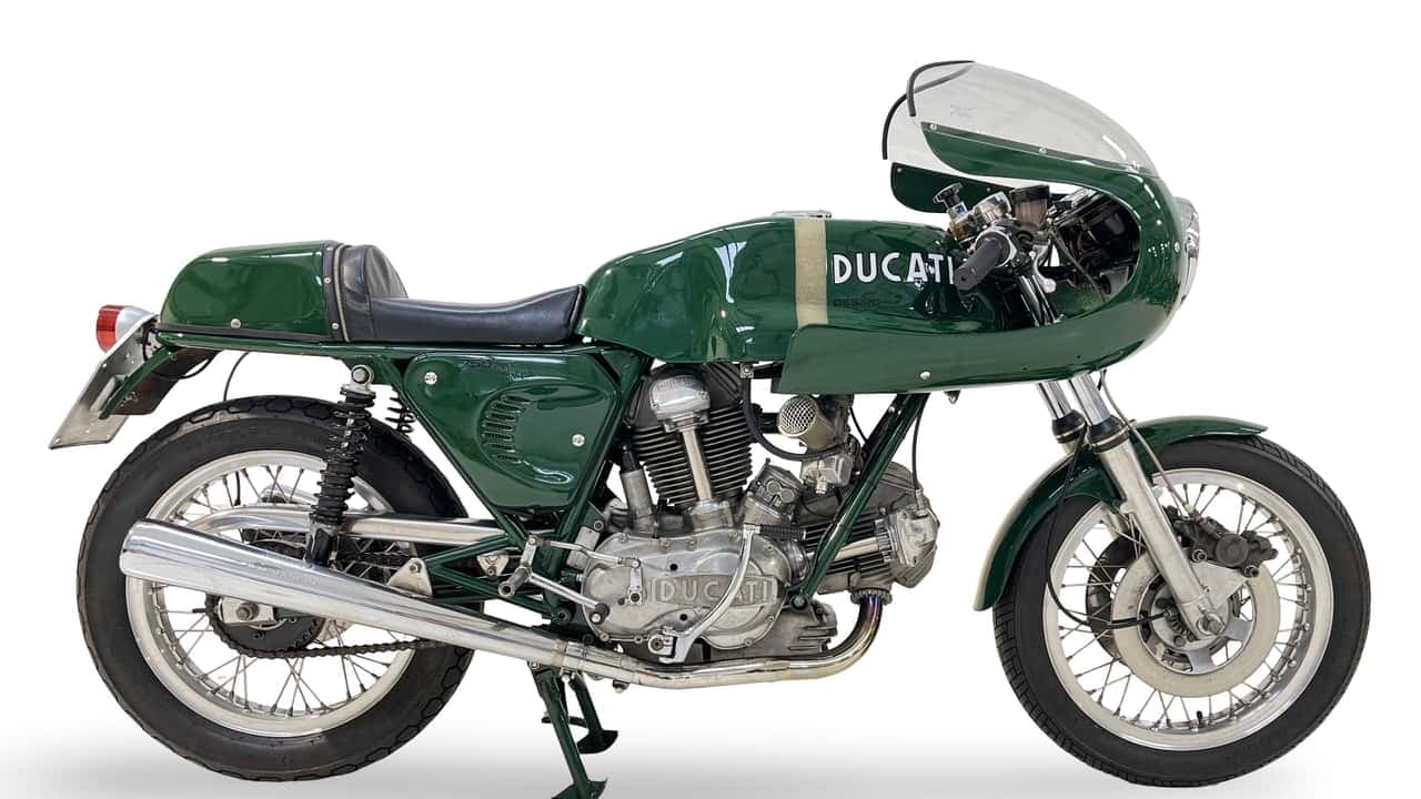 Esta Ducati verde puede valer más de 100.000 euros: la historia detrás de la moto que rompió las reglas